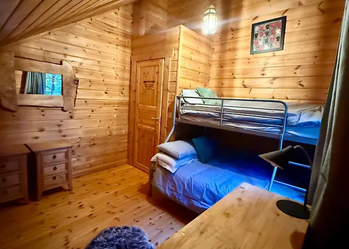 Lakeside Log 4 Bedrooms Dog-friendly Escape Ballyconnell (Cavan)